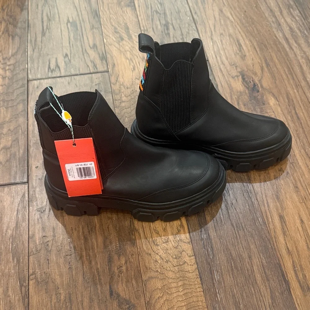 Farm Rio Chunky Chelsea Monocolor Boot - Picture 2 of 3